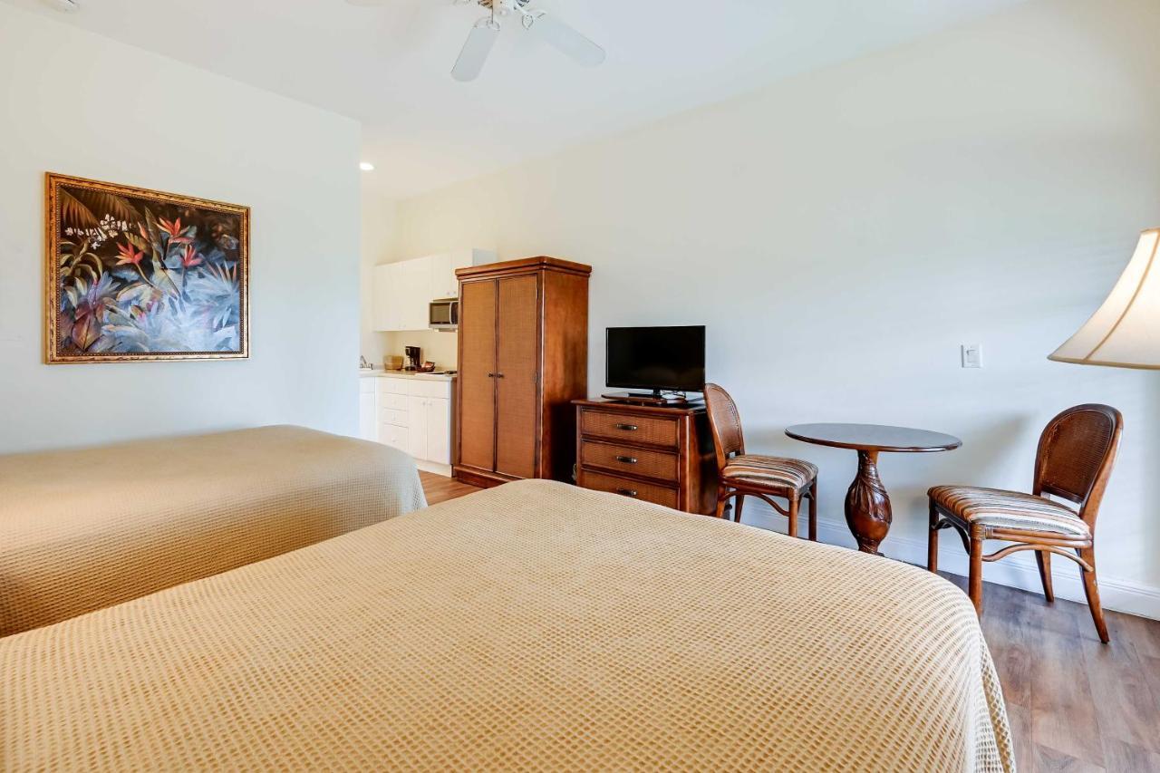 Hideaway With Amenities! *