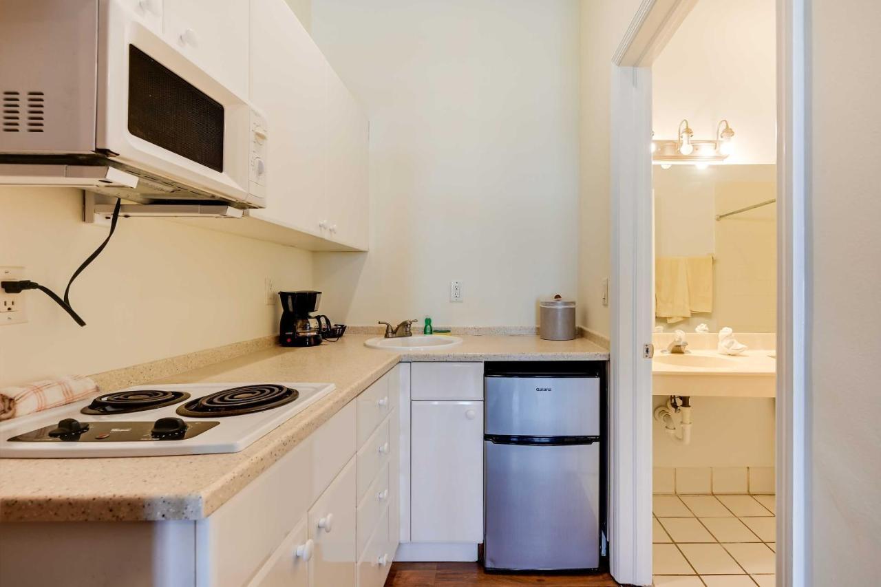Quaint With Community Fitness Center Naples