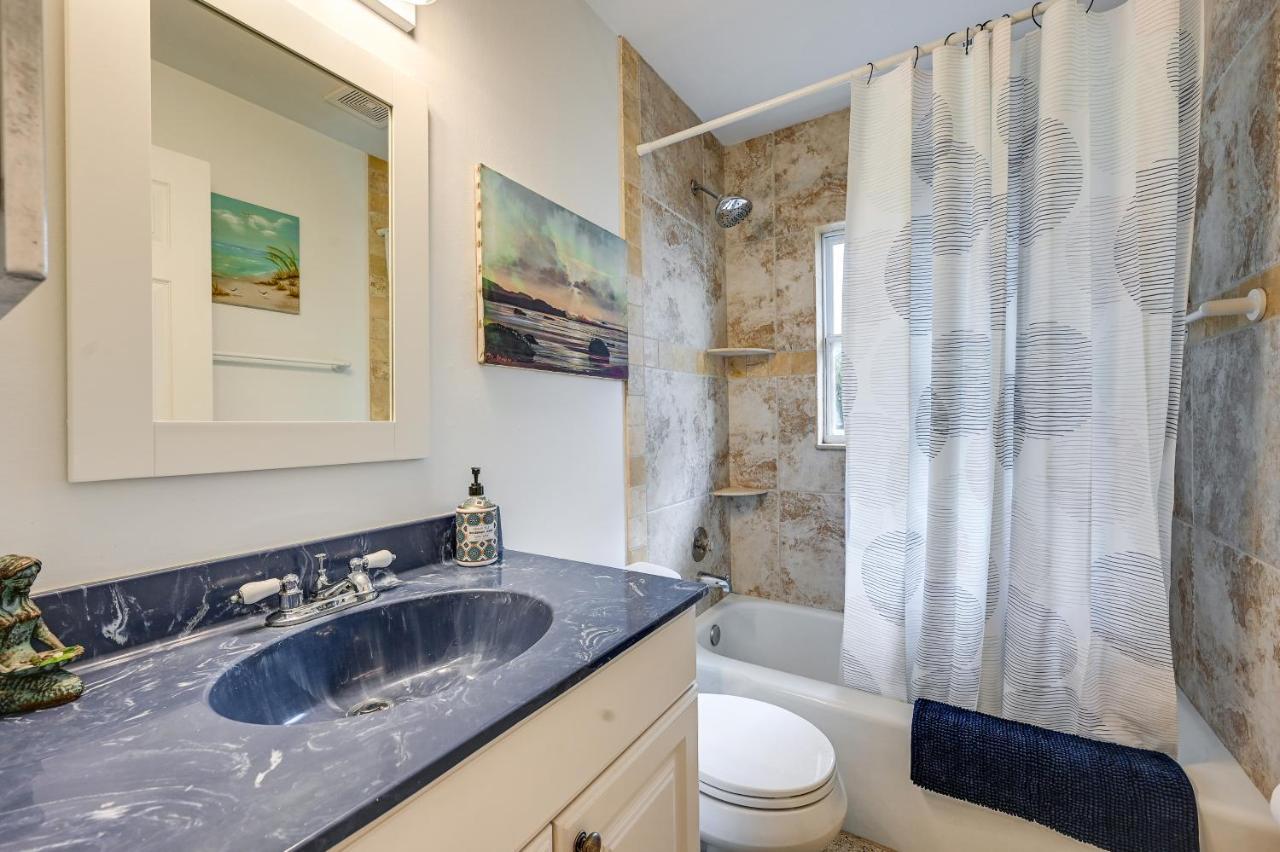 Holiday home Sunny Florida Escape With Patio, Grill And Fire Pit! *