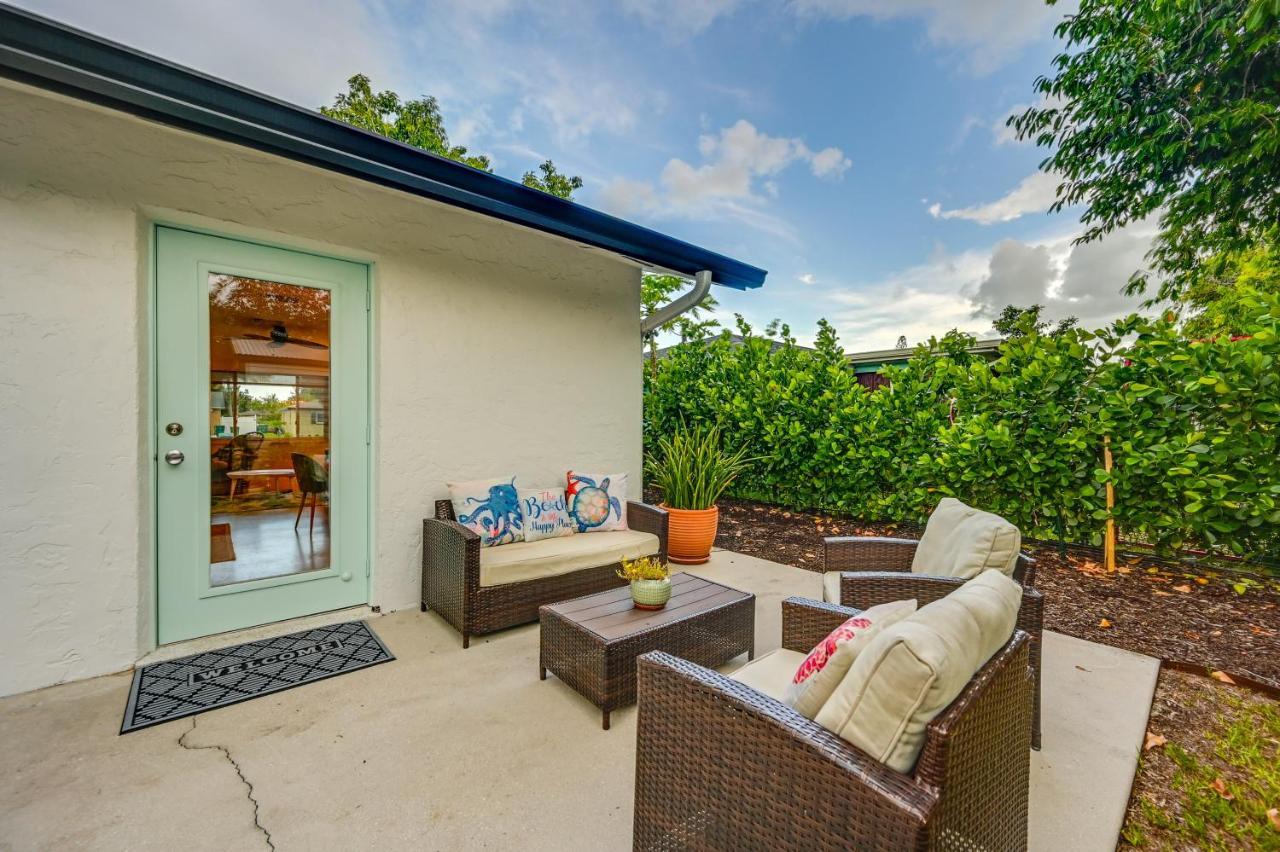 Sunny Florida Escape With Patio, Grill And Fire Pit! * Naples