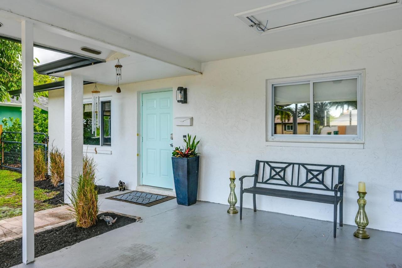 Sunny Florida Escape With Patio, Grill And Fire Pit! *
