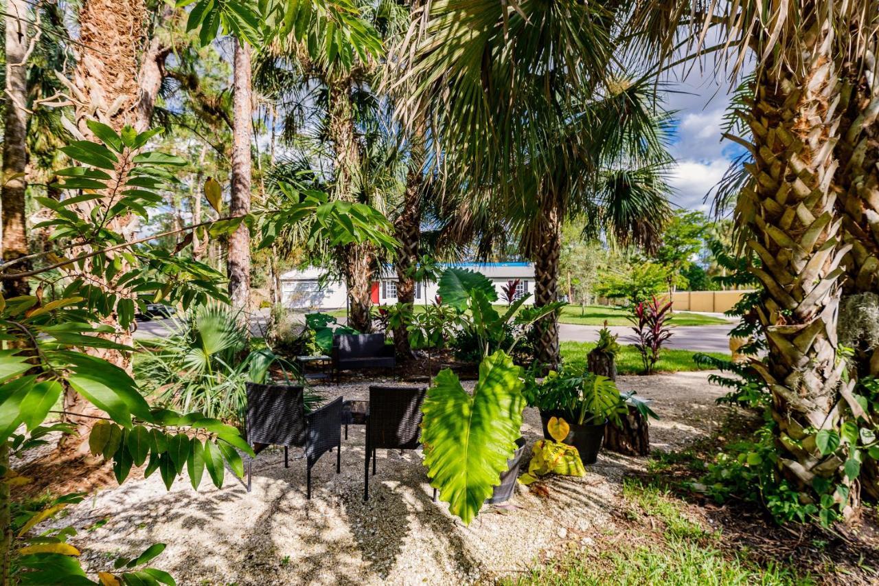 Beautiful In With Huge Private Pool Holiday home