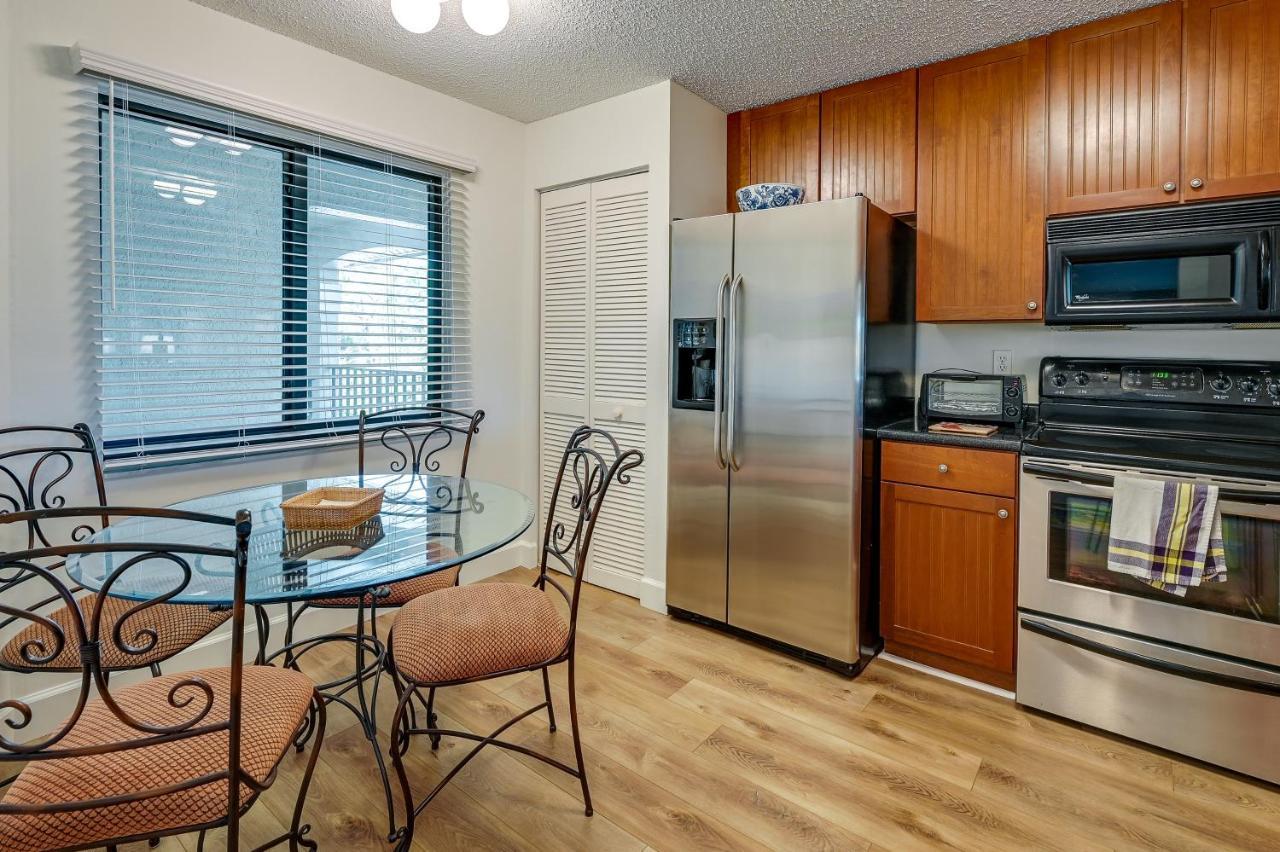 Apartment With Pool Access - 3 Mi To Beaches! Naples