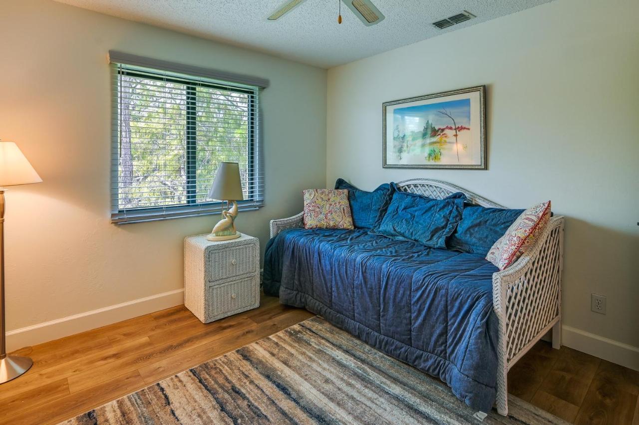 Apartment With Pool Access - 3 Mi To Beaches! Naples