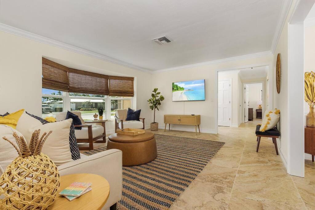 Fl , Paradise Pool Holiday home *