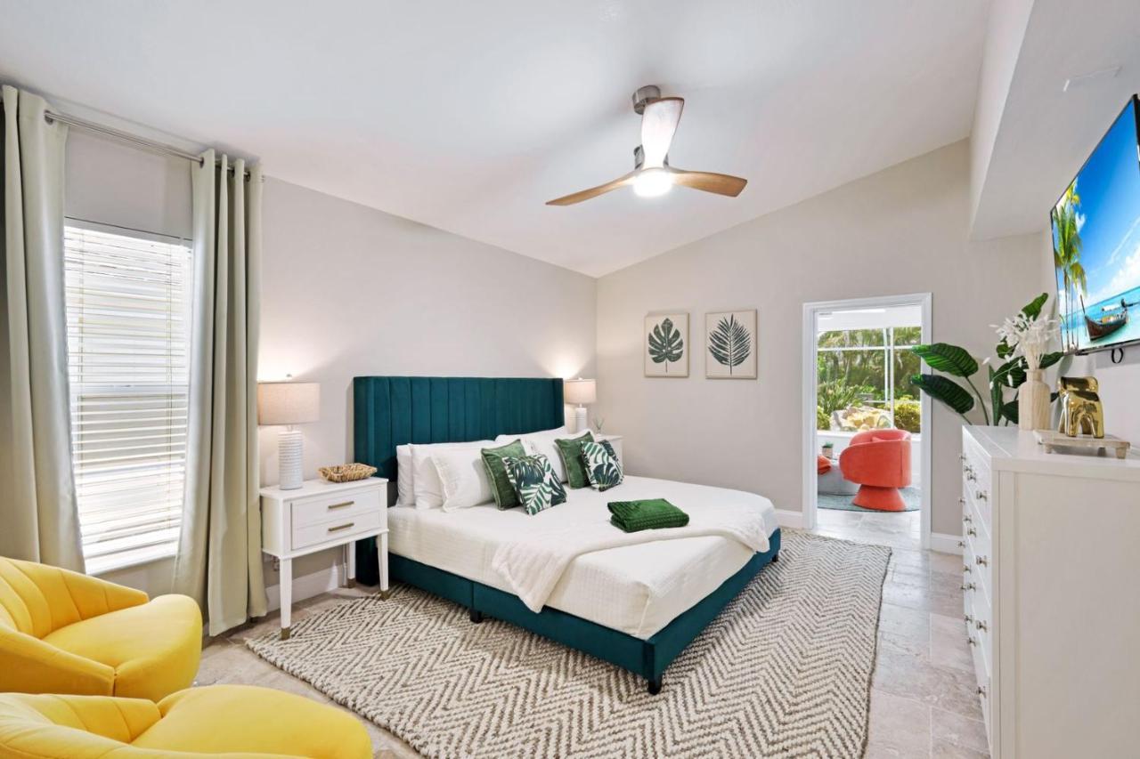 Tropical Paradise By The Sea - Pool & Game Holiday home