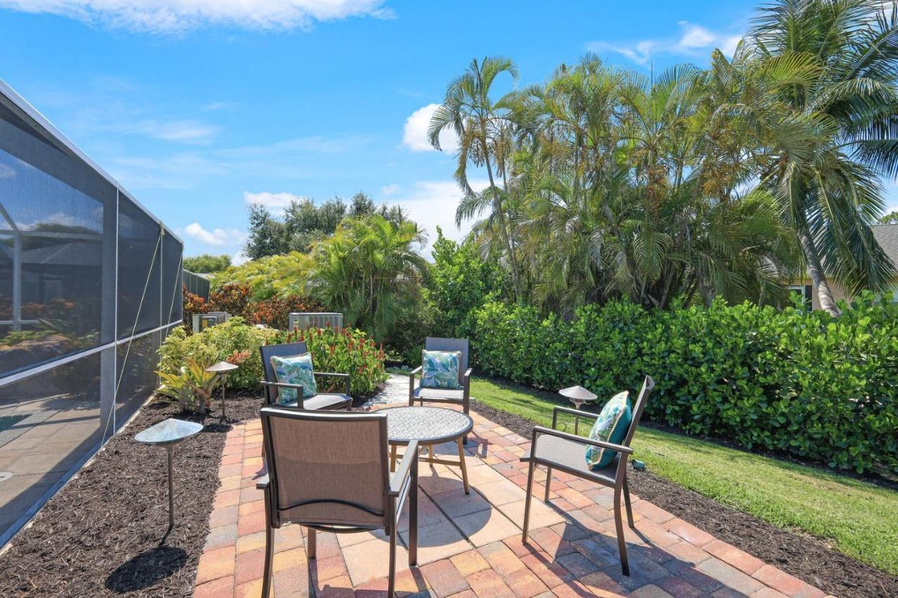 Tropical Paradise By The Sea - Pool & Game