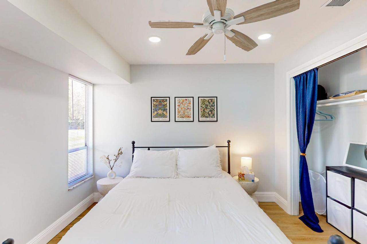 Sea Breeze Holiday home