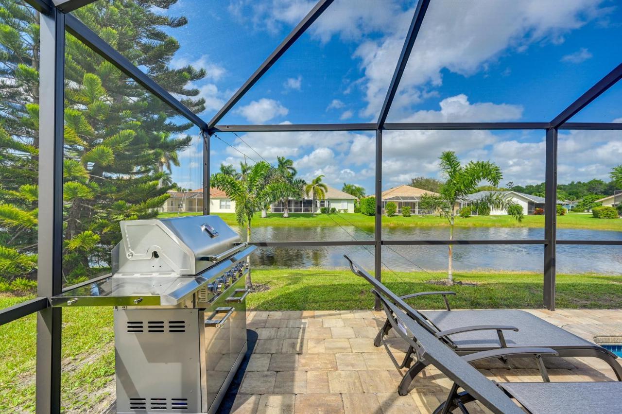 Holiday home Stunning With Pool, Patio, Water Views *