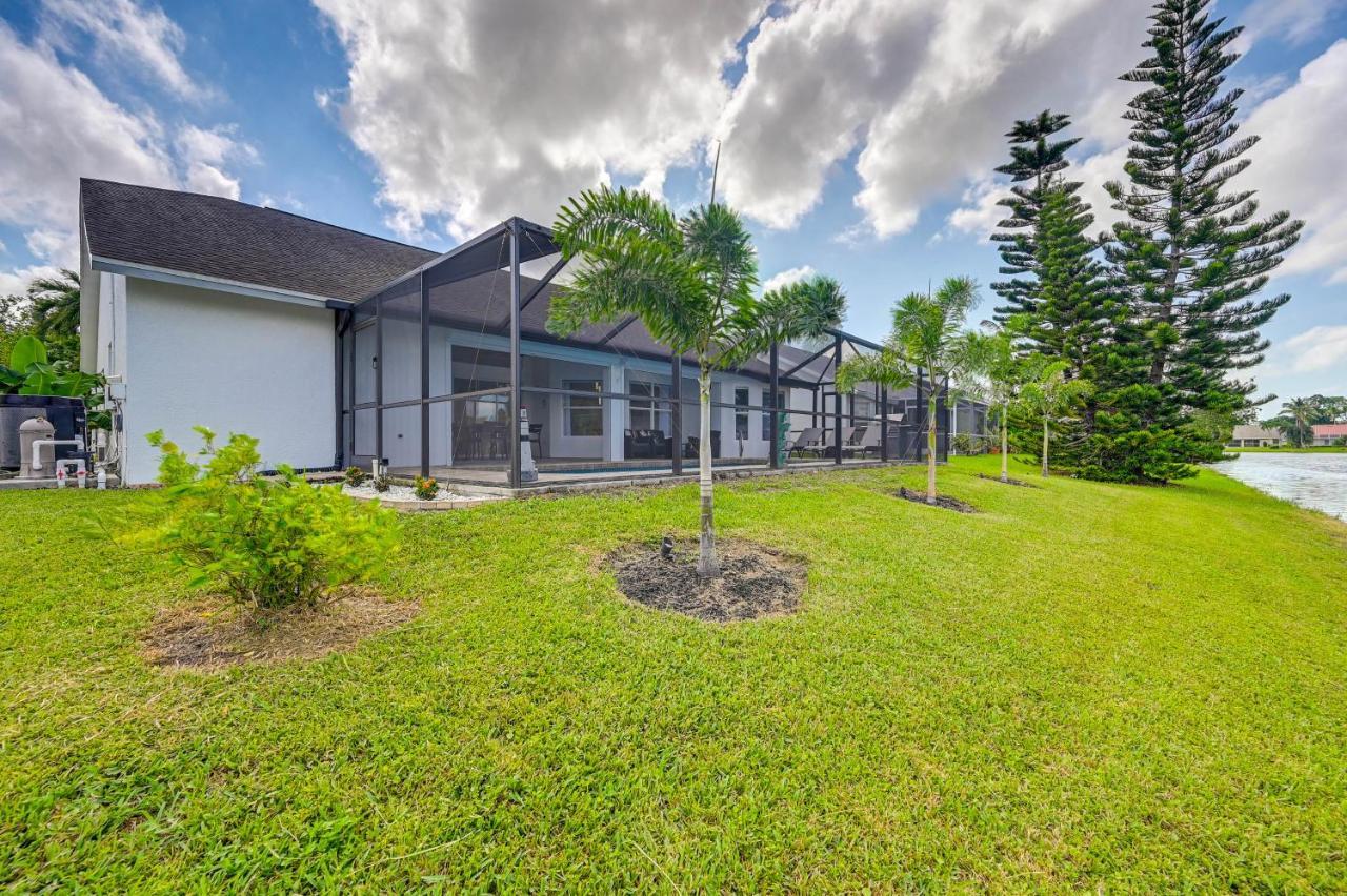 Stunning With Pool, Patio, Water Views Holiday home *