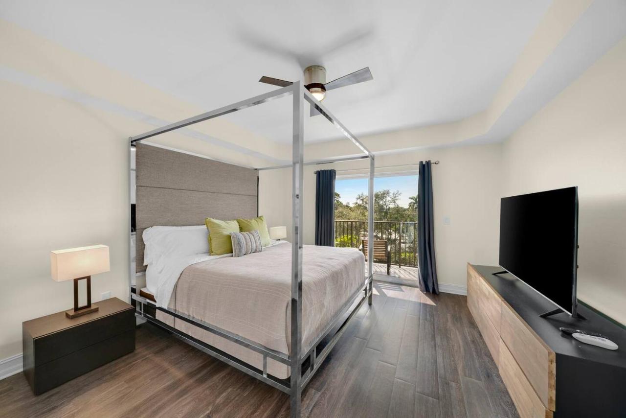 Stylish In Fantastic Location! Apartment *