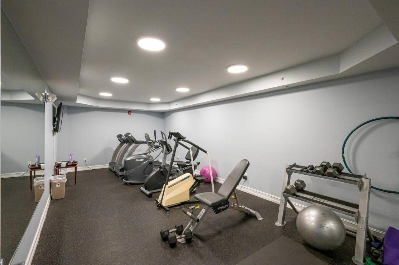 Stylish In Fantastic Location! * Naples