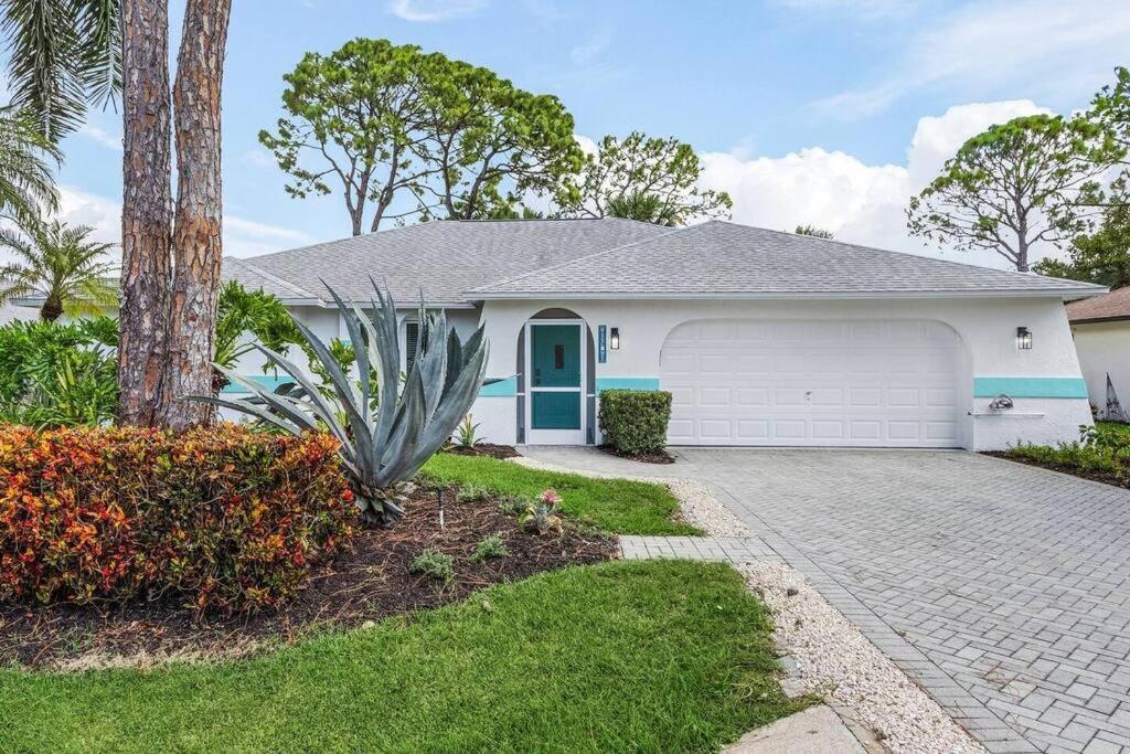 Golf Front Lux Pool Holiday home *