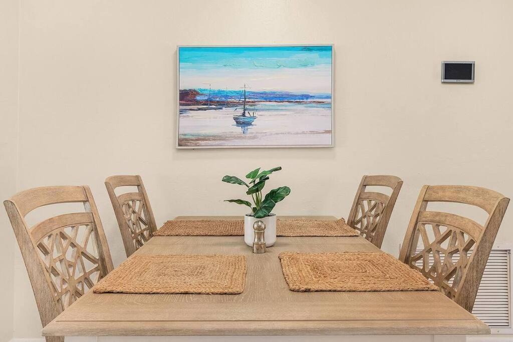 Paradise Near The Beach! Holiday home Naples