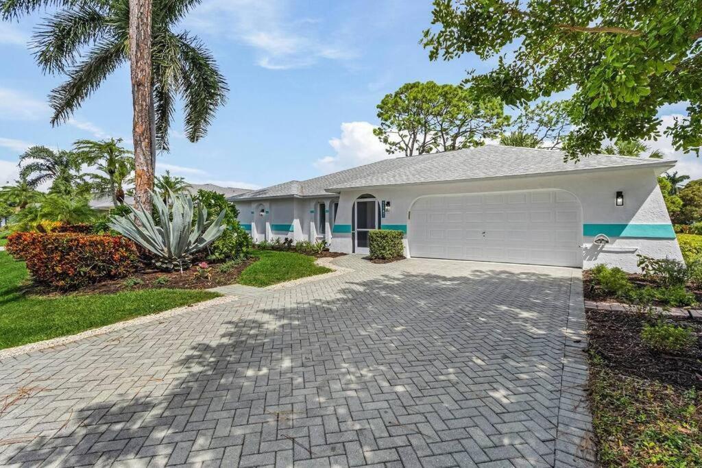 Holiday home Golf Front Lux Pool *