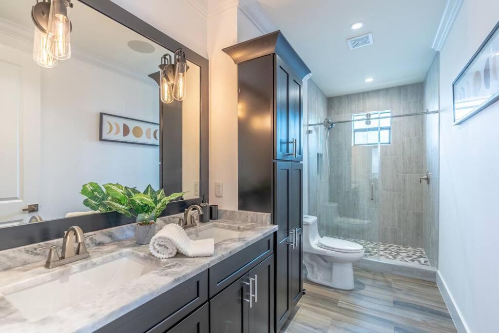 A Beautiful Modern Luxury * Naples