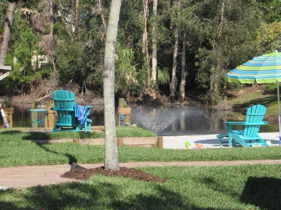Coastal Vibes, Pickleball Court, One Mile To The Naples
