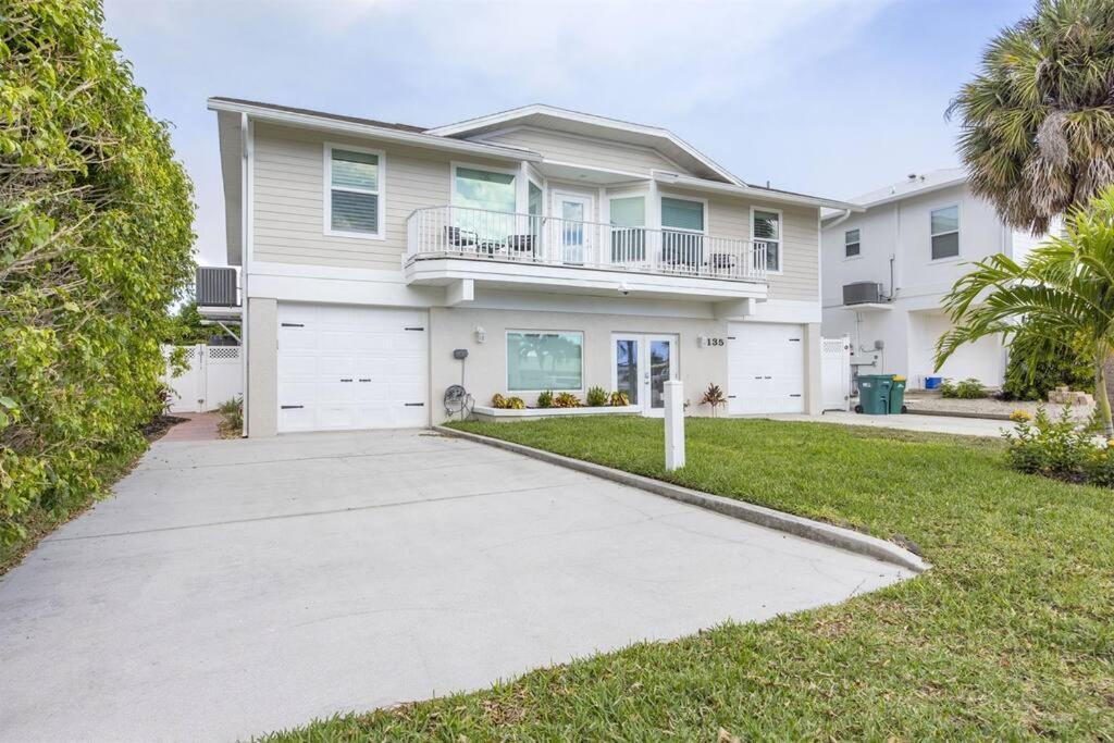 Capri Charm Remodeled Oasis W/ Heated Pool-kayaks Holiday home Naples