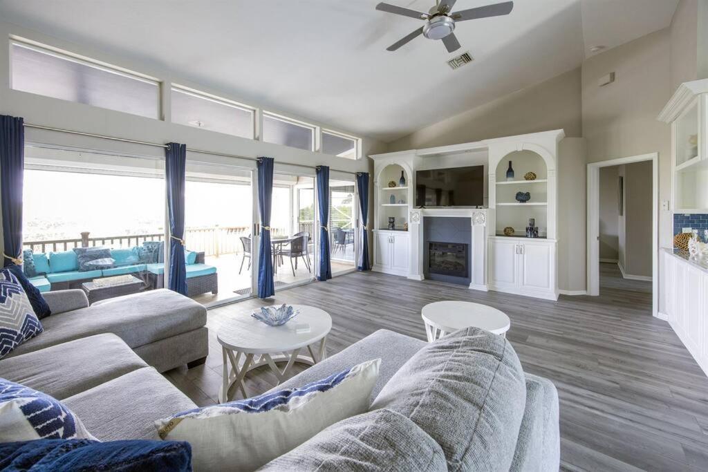 Capri Charm Remodeled Oasis W/ Heated Pool-kayaks Holiday home Naples