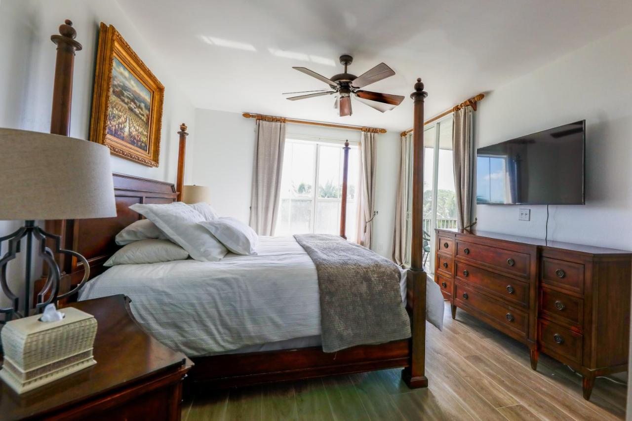 Coastal Elegance At The Dunes Naples