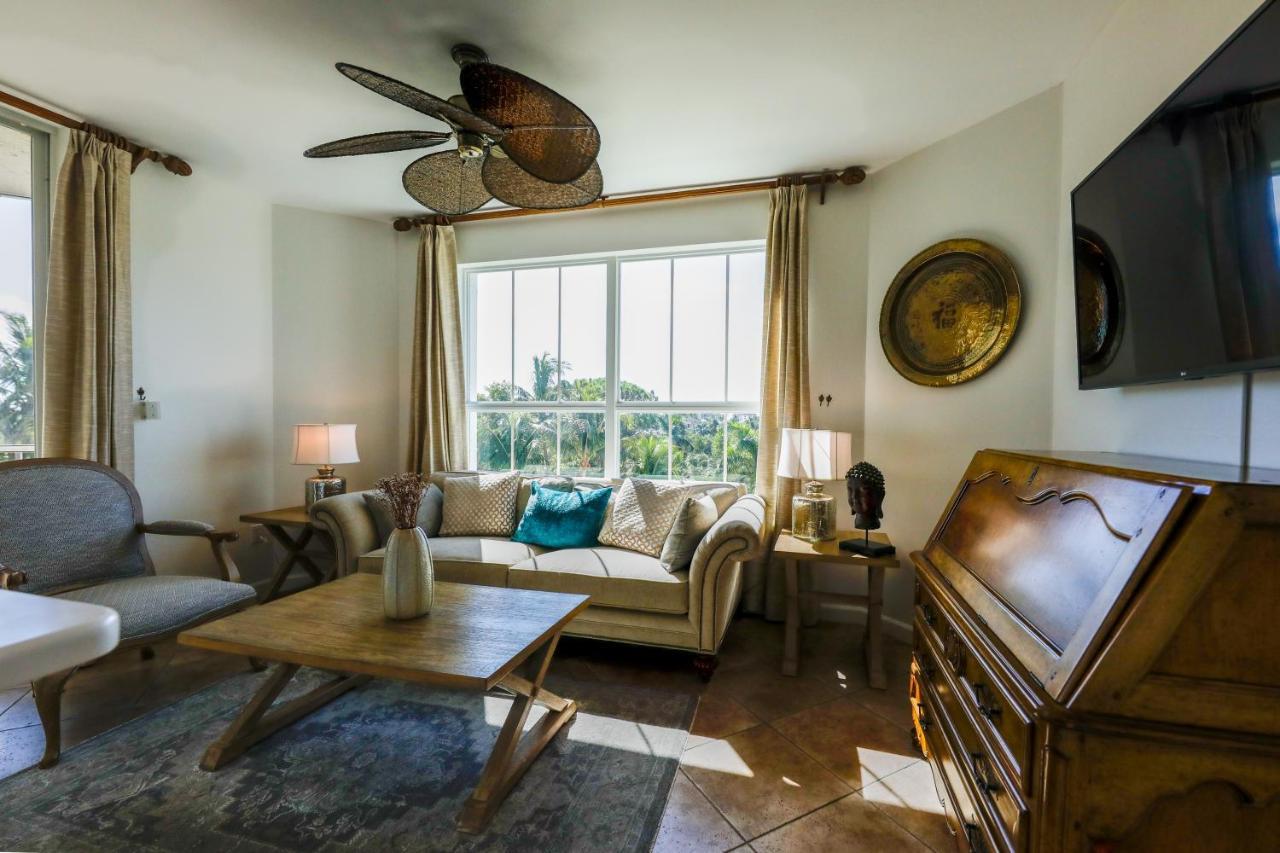 Apartment Coastal Elegance At The Dunes Naples