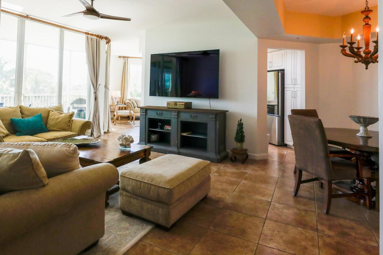 Coastal Elegance At The Dunes Naples