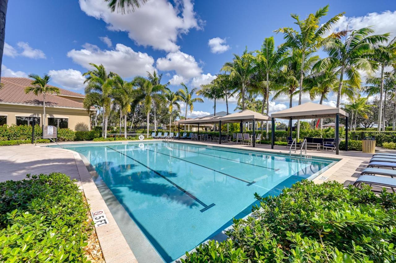 Villa With Pool Access, 10 Mi To Beach! Naples