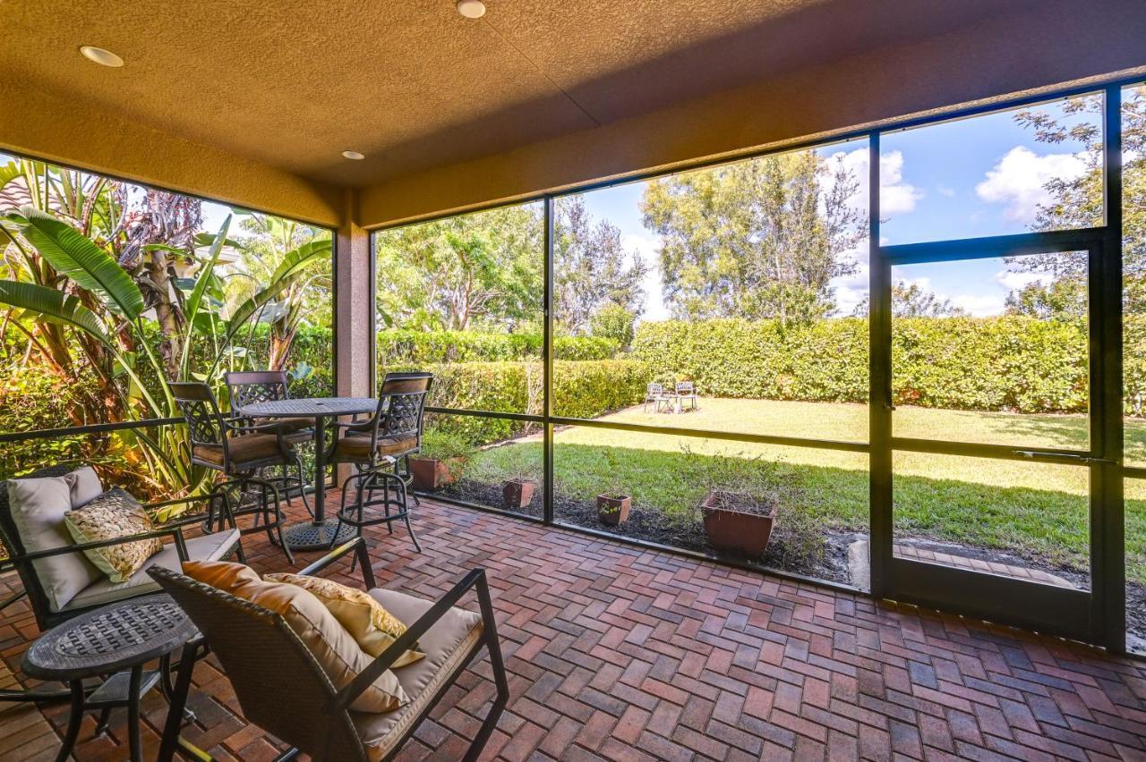 With Pool Access, 10 Mi To Beach! Villa *