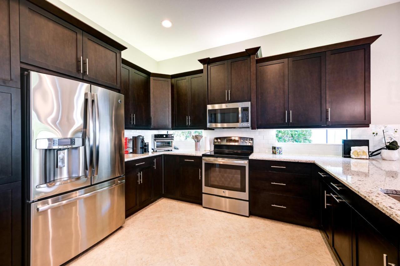With Pool Access, 10 Mi To Beach! Villa