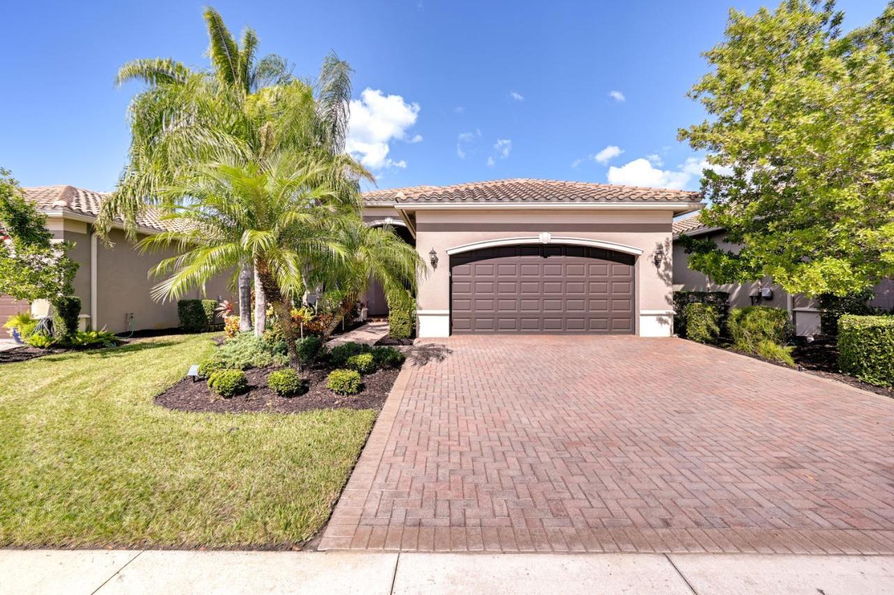 With Pool Access, 10 Mi To Beach! * Naples