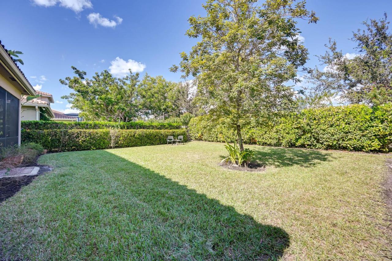 With Pool Access, 10 Mi To Beach! Villa *