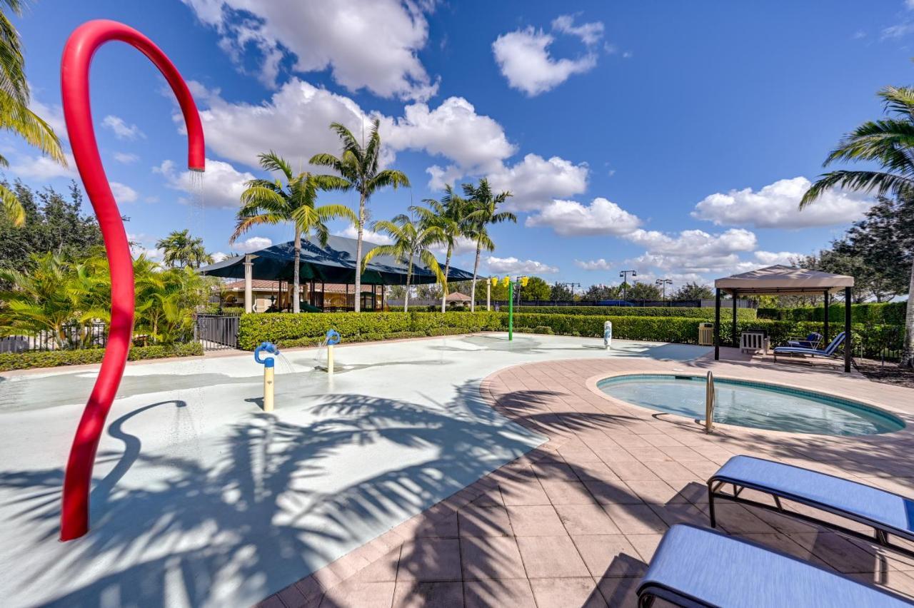 With Pool Access, 10 Mi To Beach! * Naples
