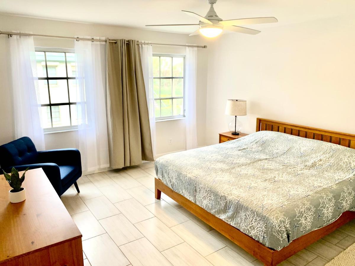 Newly Remodeled 2br, 2ba In Bath And Tennis * Naples