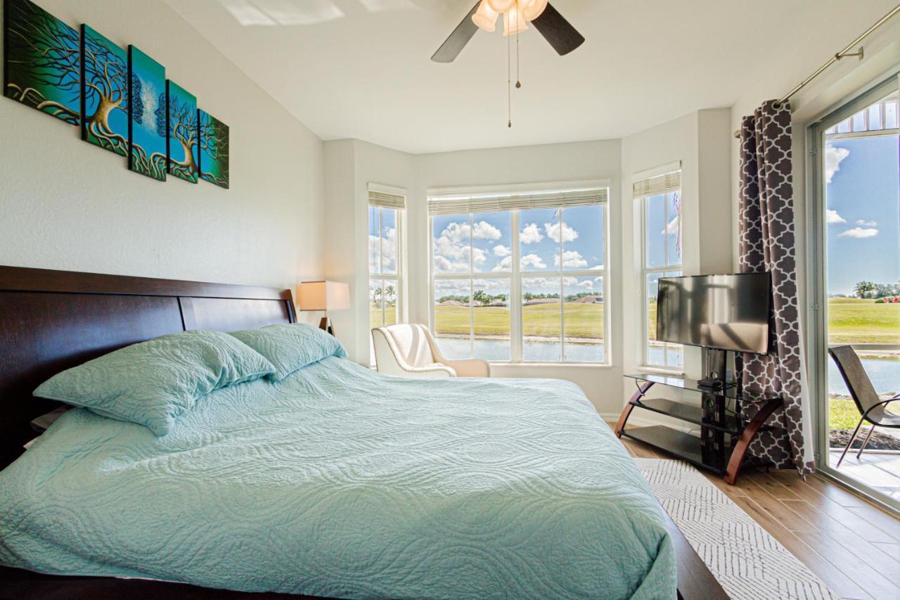 Greenlinks At Lely Luxury Purple Orchid Fully Renovated Modern 1st Floor 3bdr Golf Apartment