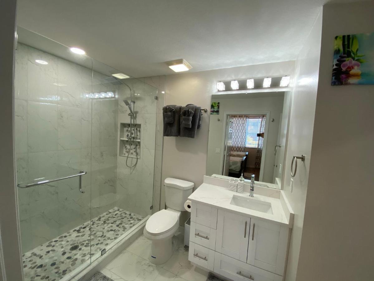 Greenlinks At Lely Luxury Purple Orchid Fully Renovated Modern 1st Floor 3bdr Golf Apartment