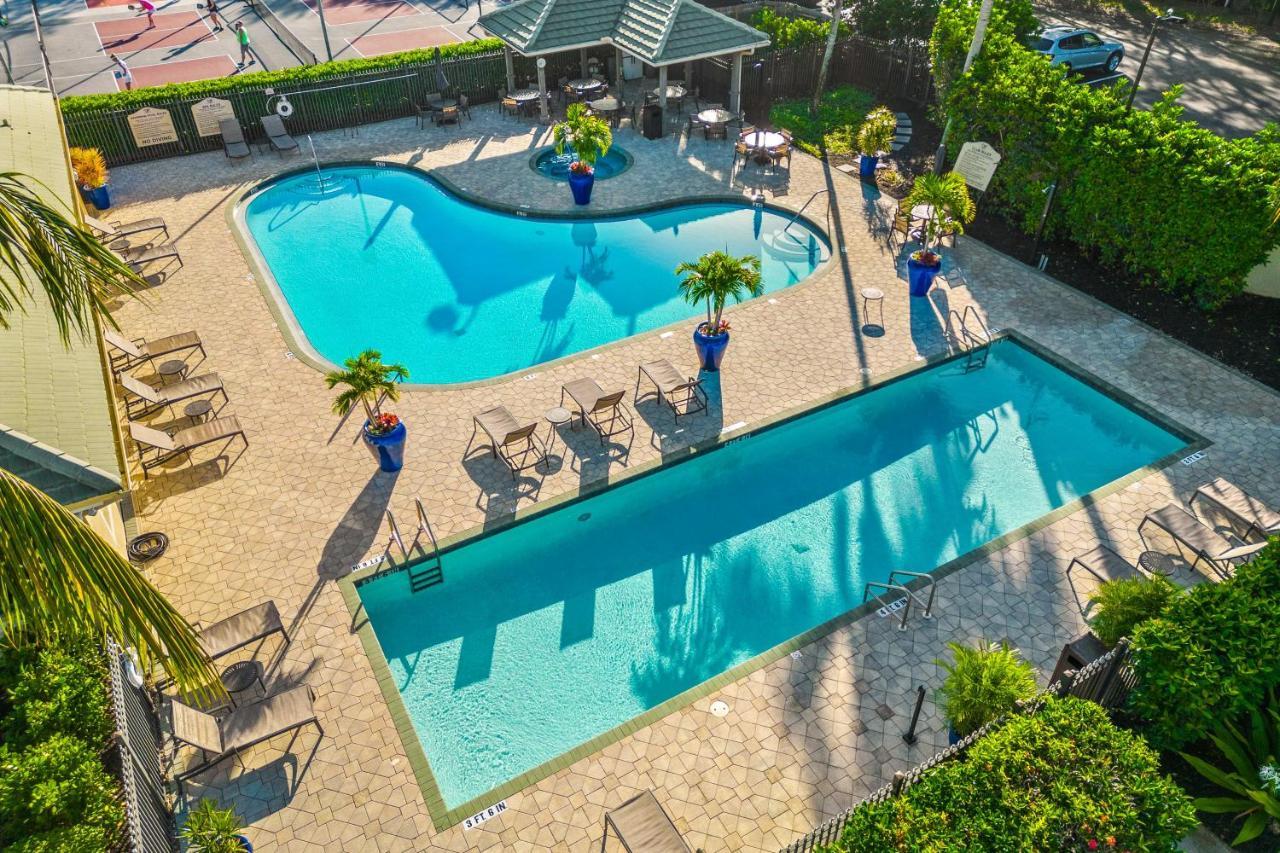 Apartment Bundled Cypress Golf Retreat, Unit 203 *