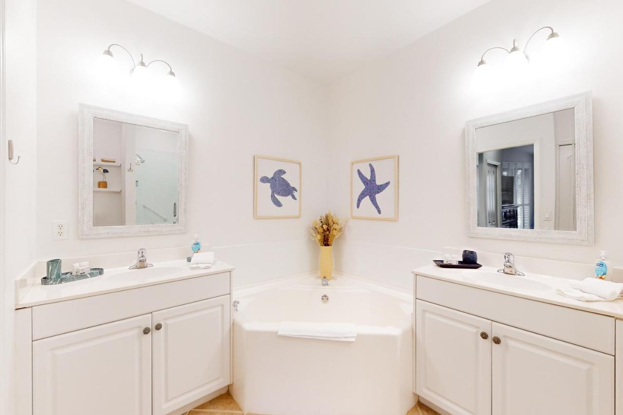 Bundled Cypress Golf Retreat, Unit 203