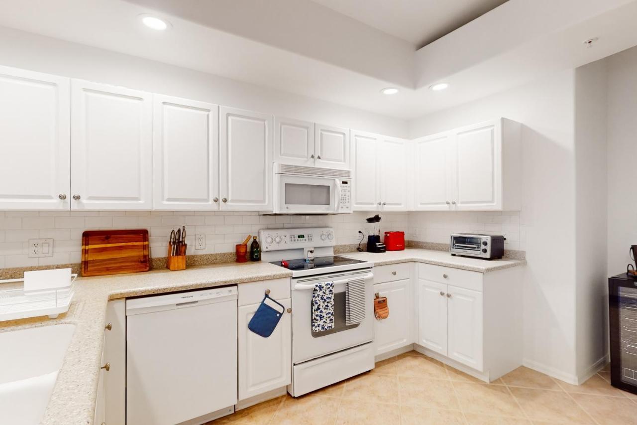 Bundled Cypress Golf Retreat, Unit 203