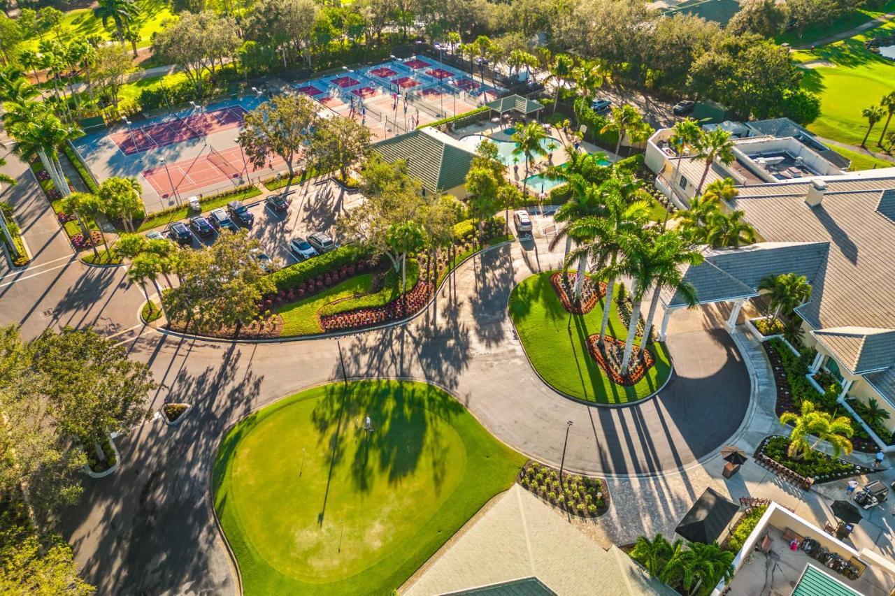 Bundled Cypress Golf Retreat, Unit 203 Apartment