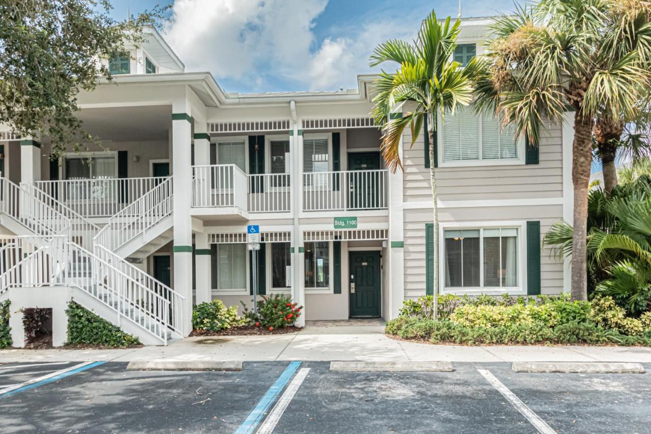 Apartment Greenlinks At Lely Luxury White Orchid Fully Renovated Modern 1st Floor 3bdr Golf *