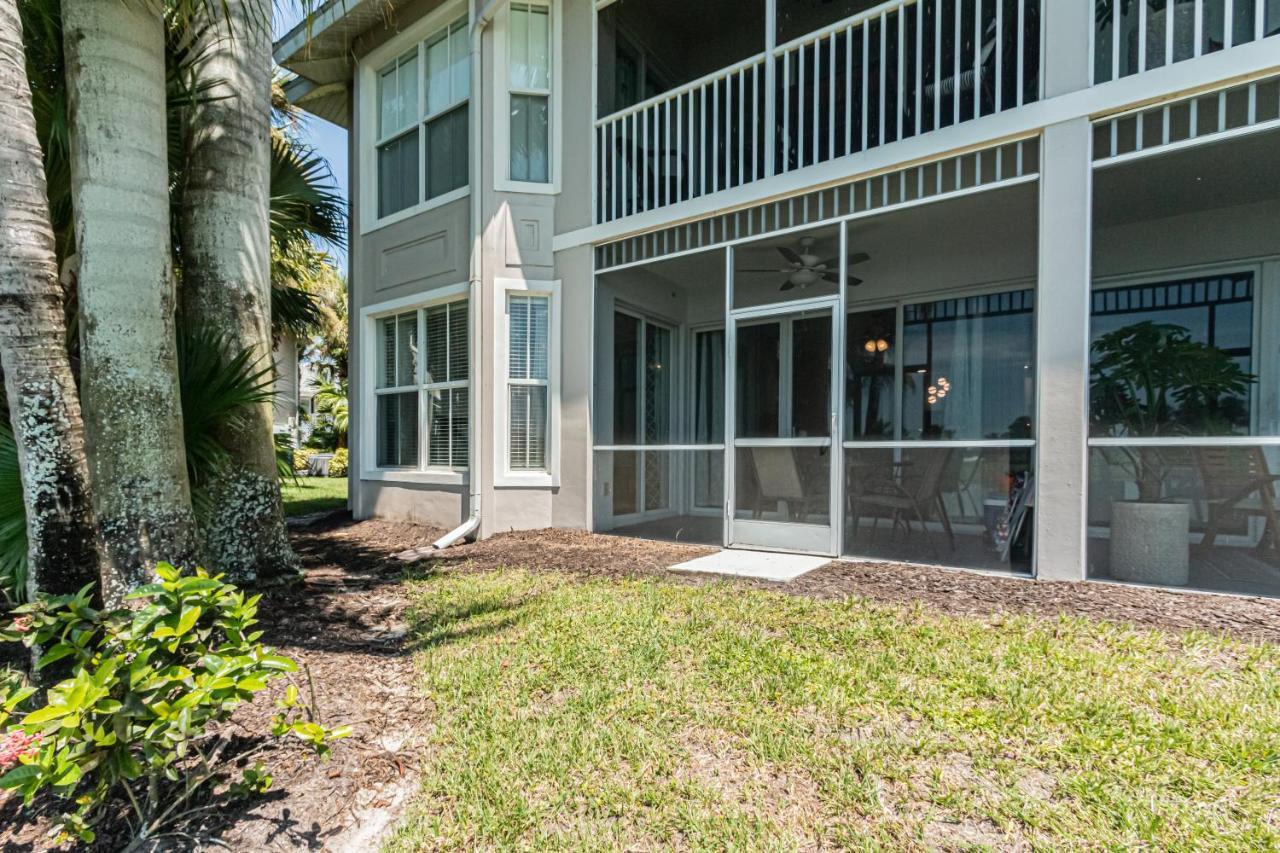 Greenlinks At Lely Luxury White Orchid Fully Renovated Modern 1st Floor 3bdr Golf Apartment Naples