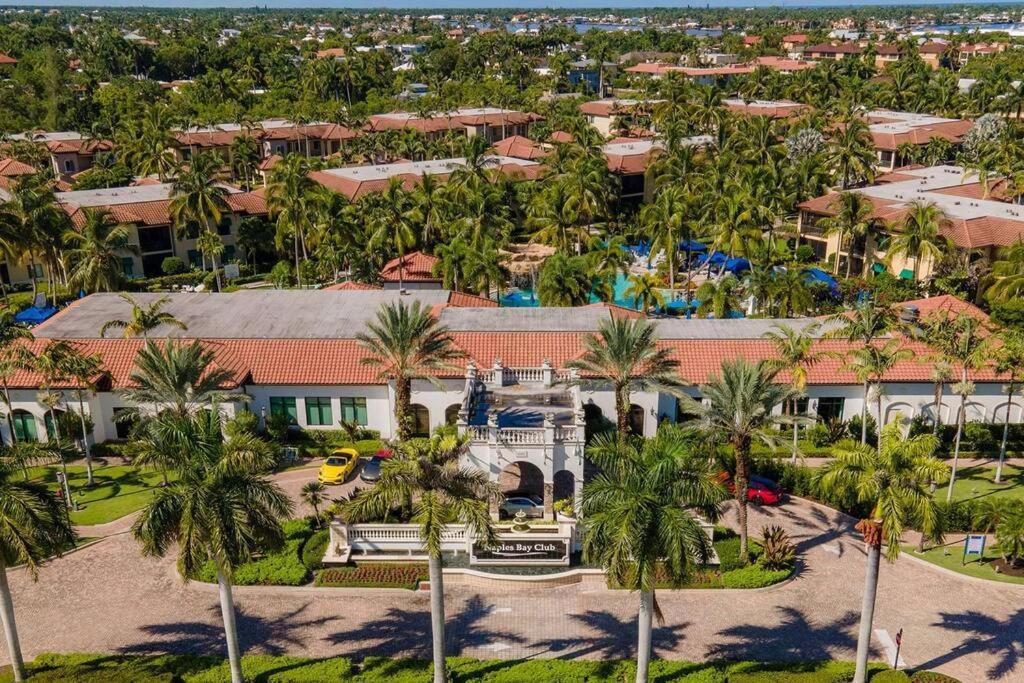 Tropical Poolside Bliss * Naples