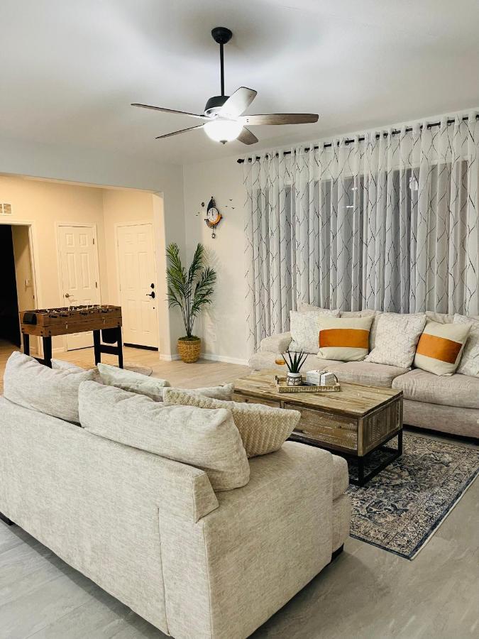 Charming, Victoria Villa