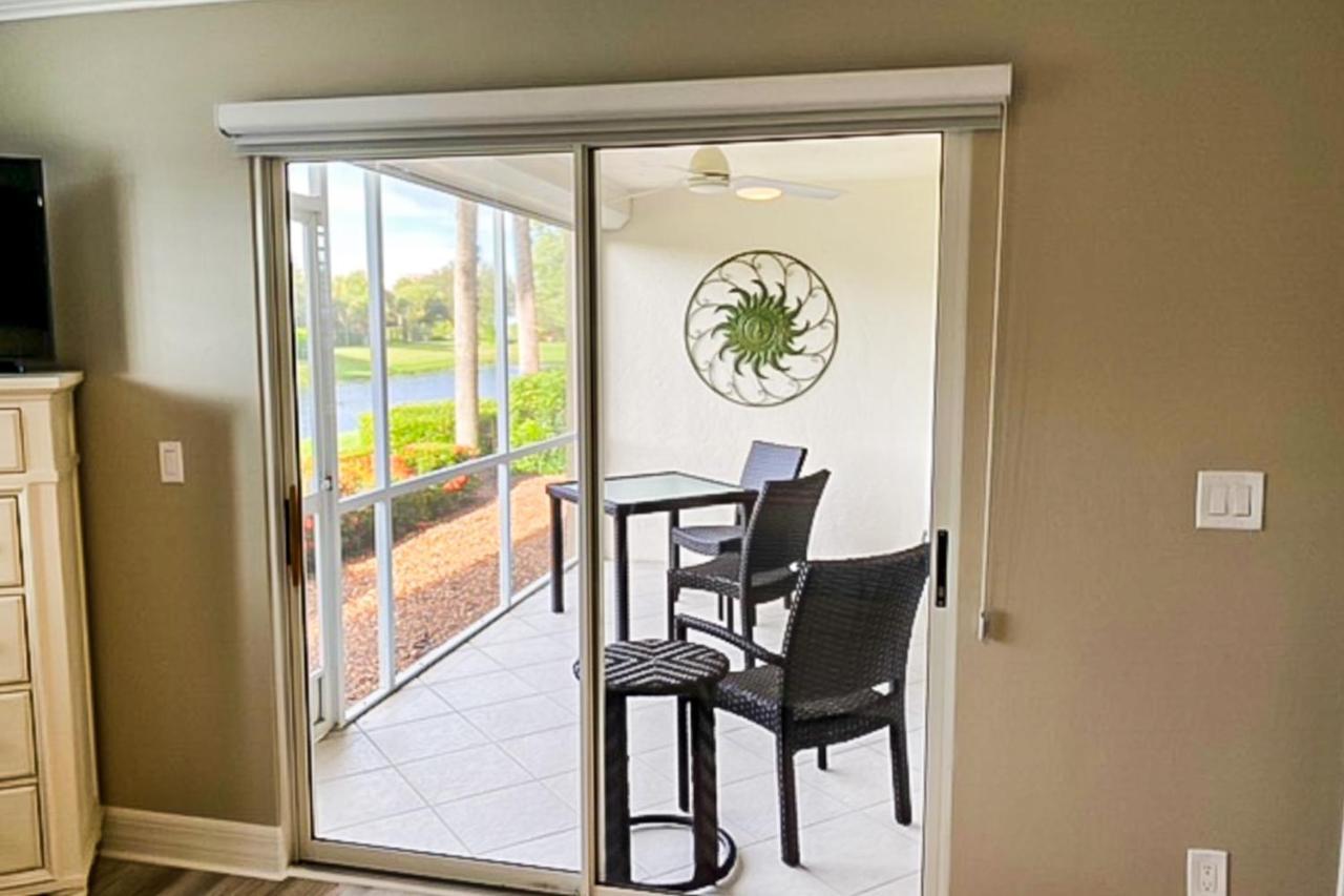 Wiggins Bay Sunny Retreat Naples