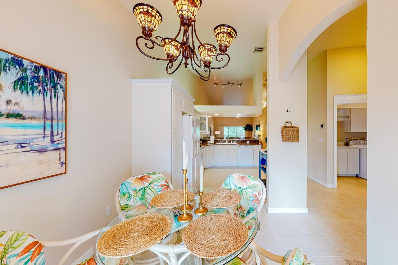 Oasis On Grey Fox Run * Naples