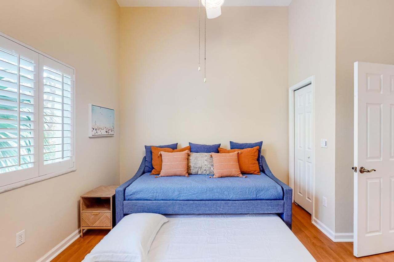 Oasis On Grey Fox Run Apartment