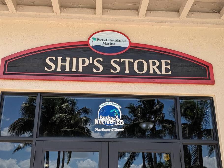 Fish/boat & Relax Marina Gem On The Water! * Naples