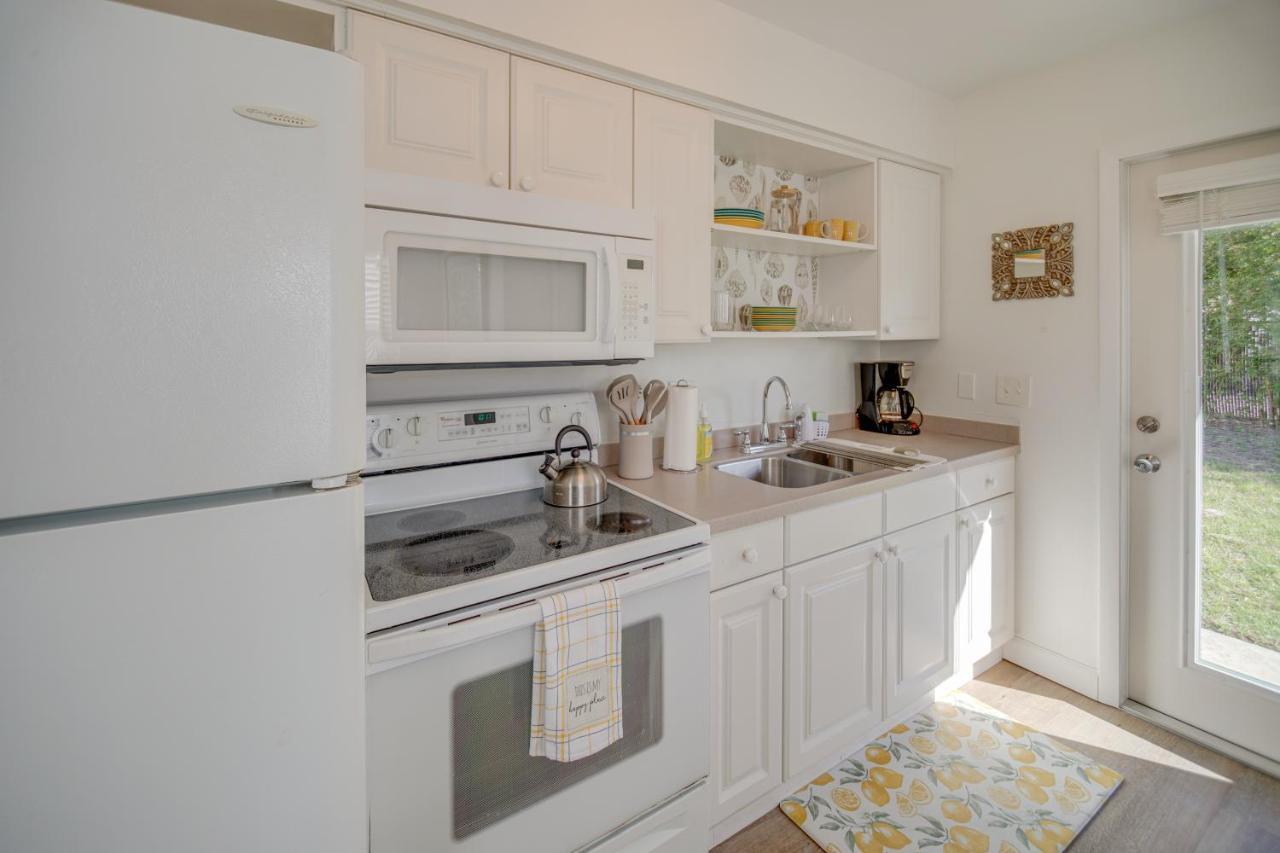 Apartment Cozy And Bright Abode With Community Amenities! Naples
