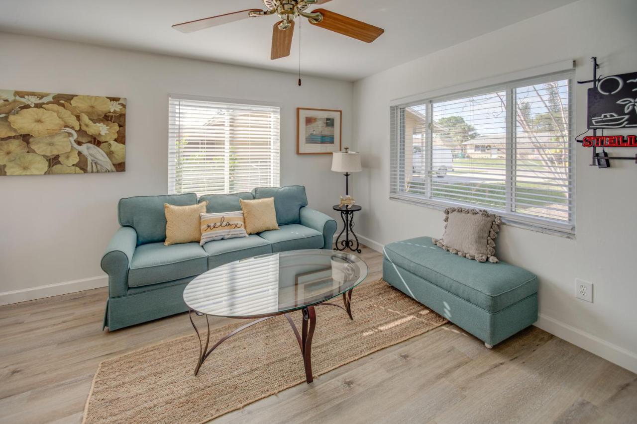Cozy And Bright Abode With Community Amenities! *
