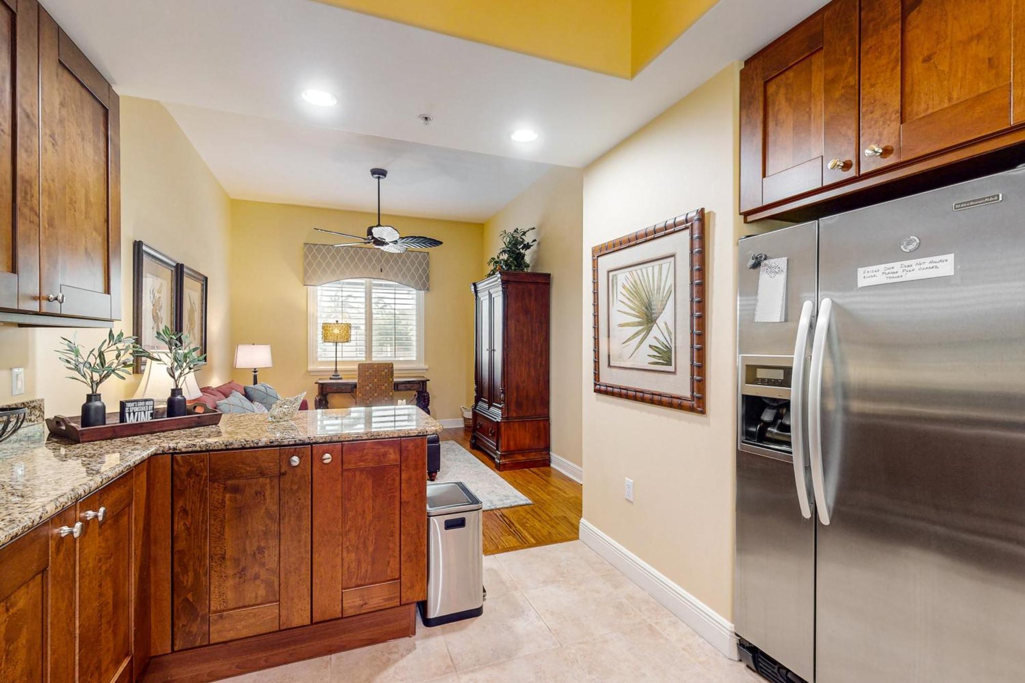 The At Bay Apartment Naples